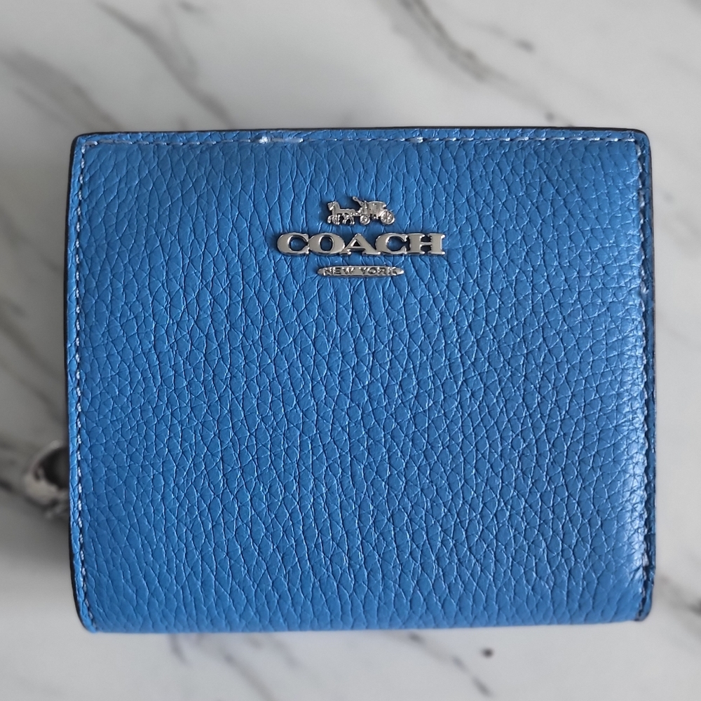 Coach snap wallet